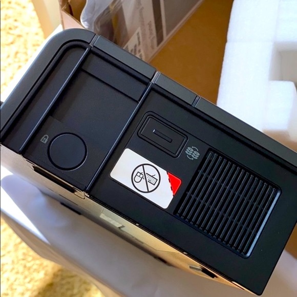 NWT HP Commercial Docking Station - Picture 11 of 15